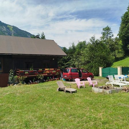 Chalet 8 Personnes + Grand Terrain Et Riviere Entremont Exterior foto